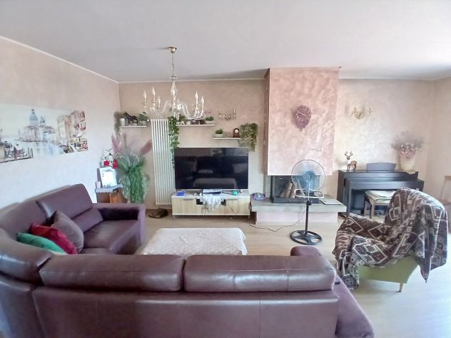 Villa indipendente con ampio giardino - Foto 2