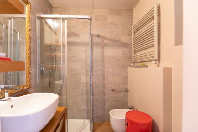 Appartamento di 58 m² con 2 locali e box auto in affitto a Milano - Foto 20