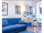 EUR MONOLOCALE CON BALCONE