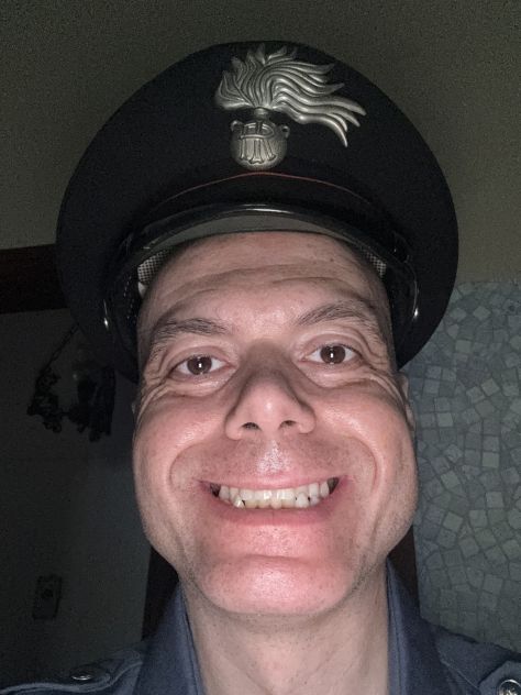Carabiniere cerca Ragazza Tel:3501884641