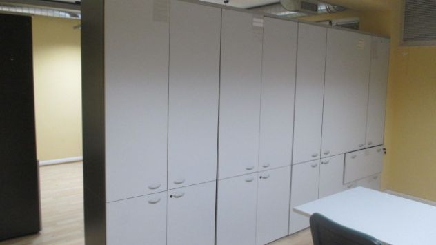 Armadi alti portadocumenti / Libreria  MOBILI per UFFICIO - Foto 3