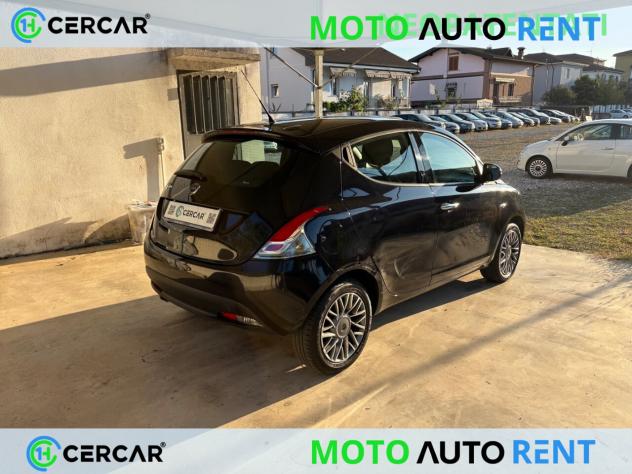 Lancia Ypsilon 5 Porte Ypsilon 1.2 8v Silver 69cv - Foto 4