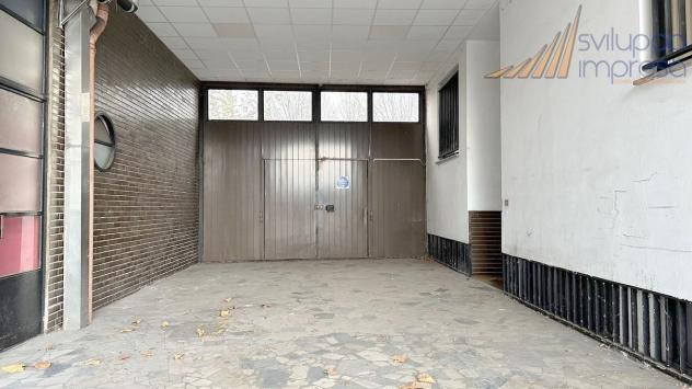 COMPLESSO INDUSTRIALE VICINANZE AUTOSTRADE IN VENDITA A CINISELLO B.MO - Foto 18