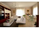 Villa in vendita a Monte San Quirico - Lucca 250 mq  Rif: 1044838