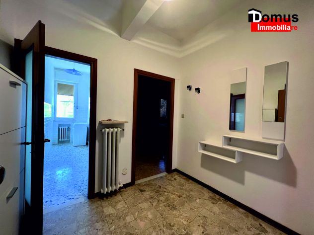 ADIACENZE FACOLTA' DI MEDICINA affittiamo stanza a studentessa - Foto 8