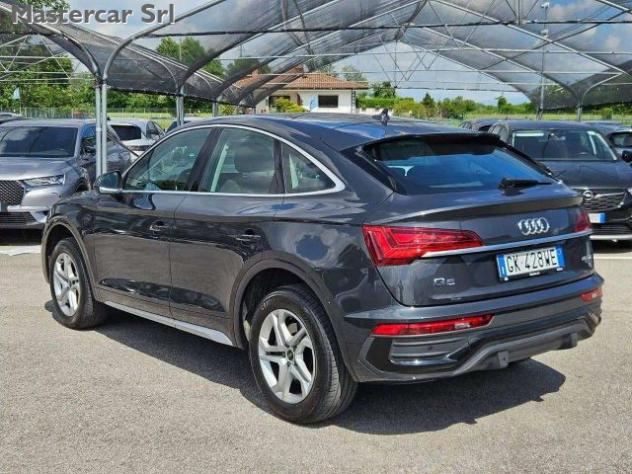 AUDI Q5 Sportback 40 2.0 tdi Ad-Sport 4x4 S-tronic-GK428WE rif. 23965301 - Foto 4