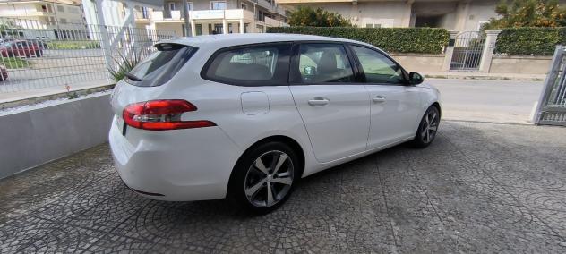 Peugeot 308 BlueHDi 130 S&S SW Allure - Foto 6
