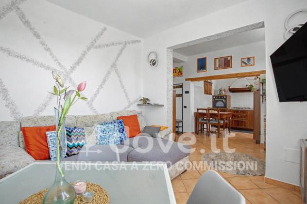 Appartamento di 94 m² con 3 locali in vendita a Caravate