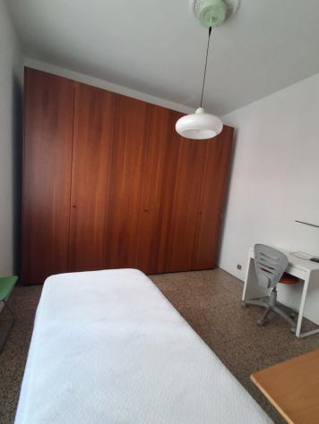 Stanza in appartamento in affitto a Torino - Foto 2