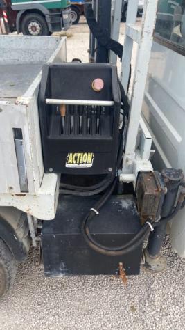 TATA ENGIN CON GRU rif. 23894007 - Foto 10