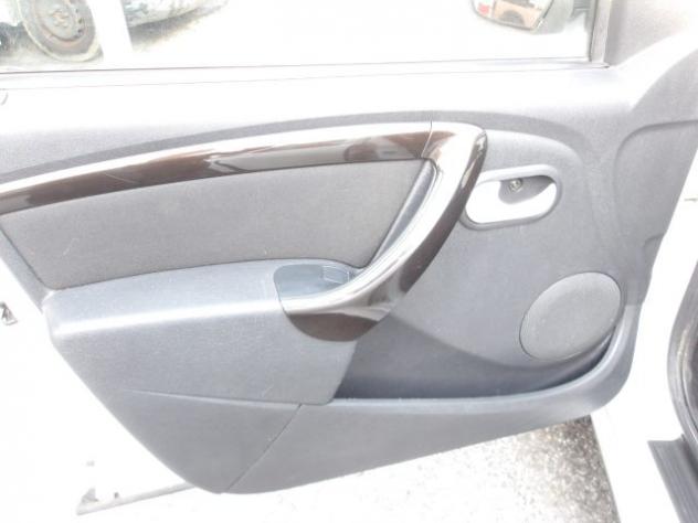 DACIA Duster 1.5 dCi 110CV 4x4 OFF ROAD rif. 23819968 - Foto 10