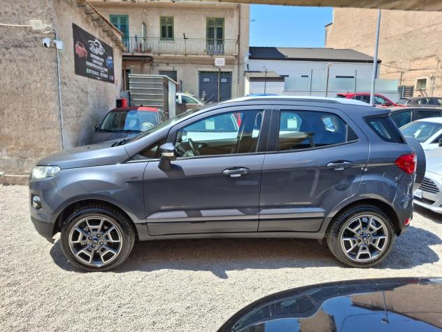 Ford EcoSport 1.5 TDCi 95 CV Titanium - Foto 6