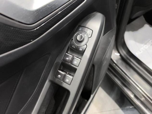 FORD Focus 1.0 EcoBoost Hybrid 125CV Powershift SW ST-Line De rif. 23909675 - Foto 9