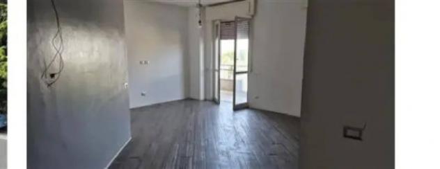 Immobile in asta di 76 m², box auto in vendita a Brugherio - Foto 2