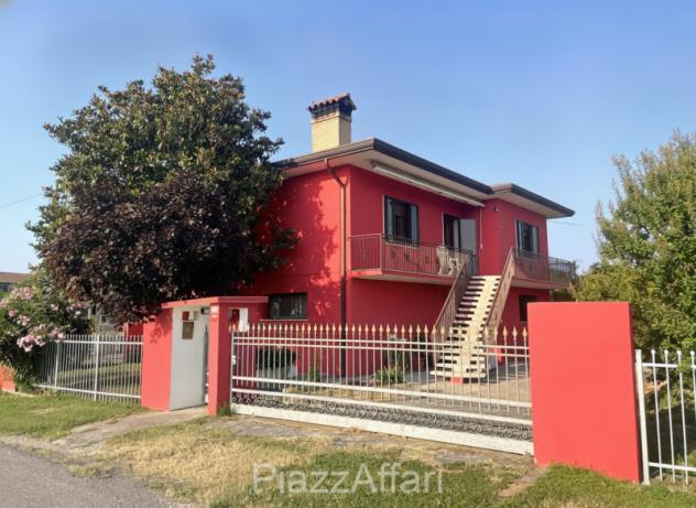 Casa singola a Correzzola - Rif. CORR8