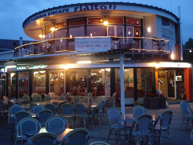 BANCONISTA GELATERIA Stagionale in Germania (1600-1900 netti) - Foto 2