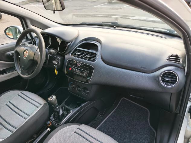 Fiat Punto Evo 1.4 5 porte Emotion GPL - Foto 9