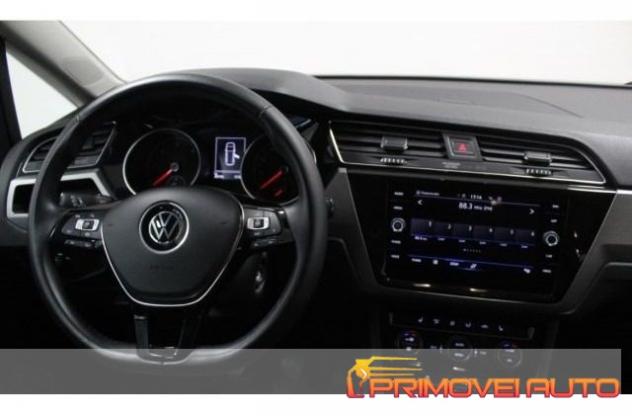 VOLKSWAGEN Touran 2.0 TDI 115 CV SCR Business BlueMotion Technology rif. 18993787 - Foto 4