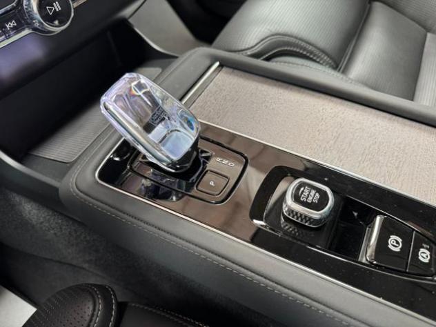 VOLVO XC90 T8 Plug-in hybrid AWD automatico 7 posti Ultra Dar rif. 23989313 - Foto 9