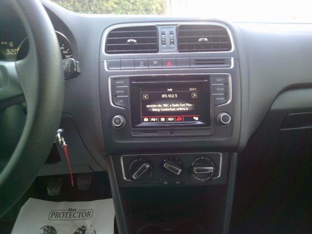 VOLKSWAGEN Polo 1.2 TSI 5p. Comfortline BlueMotion Technology rif. 23989402 - Foto 10