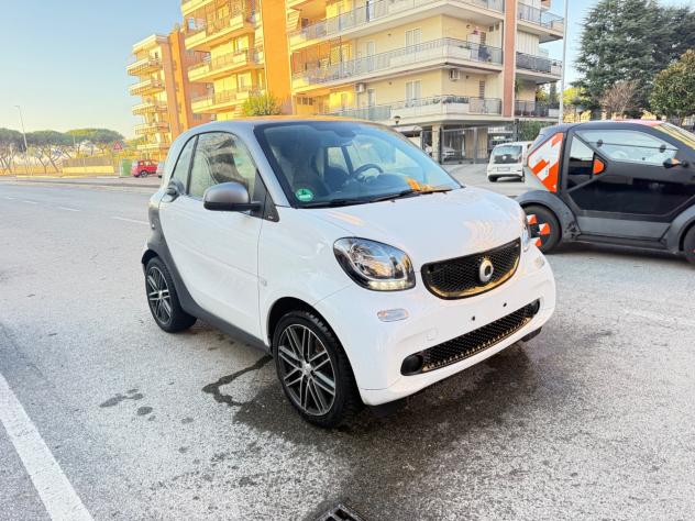 Smart ForTwo 90 0.9 Turbo Prime LED PACK SPORT CERCHIO BRABUS PELLE PDC PANORAMA SOLO 6000 KM - Foto 2