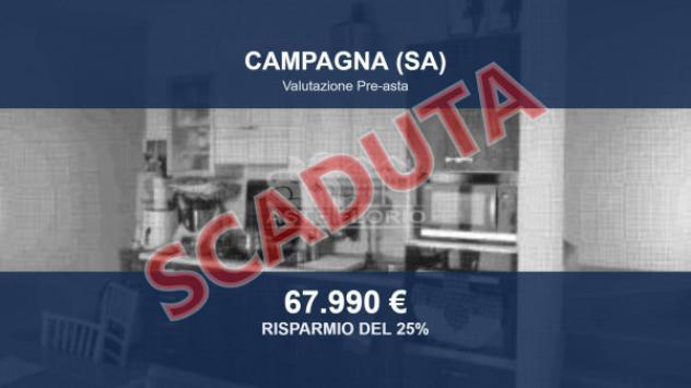 Immobile in asta di 110 m², box auto in vendita a Campagna