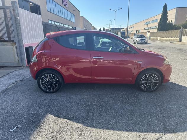 Lancia Ypsilon Ypsilon 1.0 firefly hybrid Silver Plus s&s 70cv - Foto 7