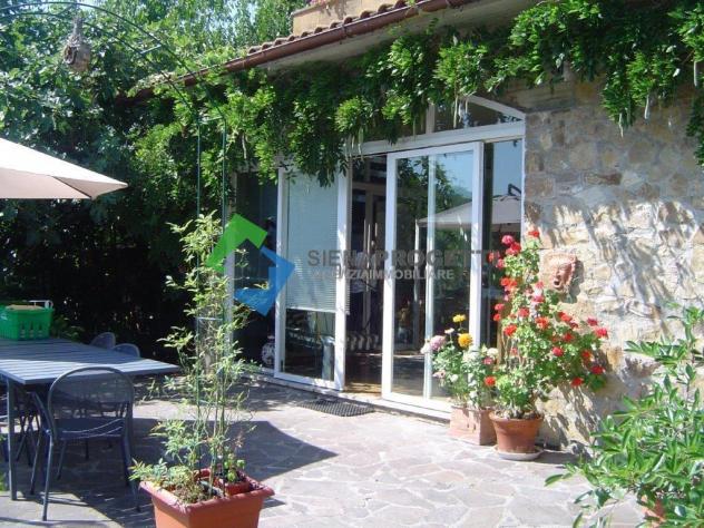 Porzione di Villa a pochi chilometri da Siena . - Foto 3