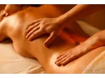 SELEZIONIAMO MASSAGGIATRICE per centro massaggi
