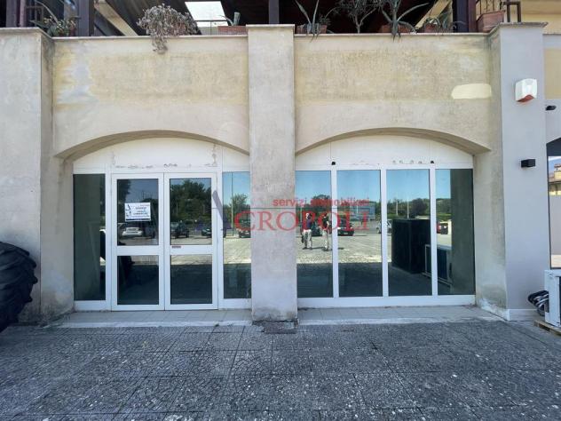 Negozio 1 locale - Rif. 2295
