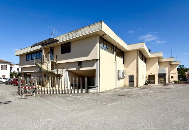 UFFICIO di 6 vani e di 150 mq (GROSSETO - Grosseto) rif. UFF.19