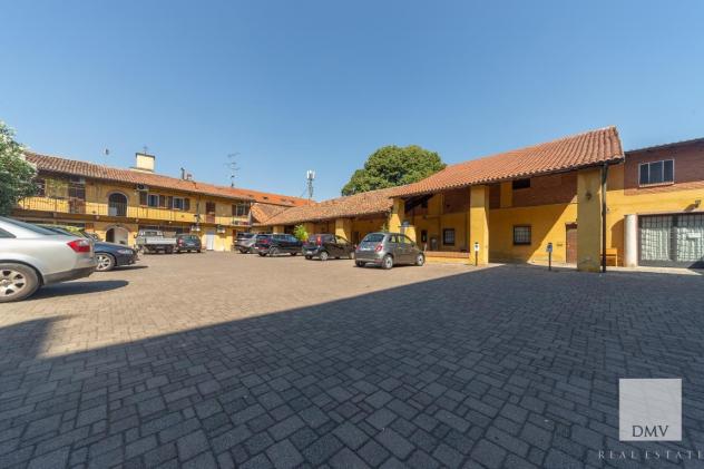 BILOCALE ARREDATO IN CORTE - Foto 15