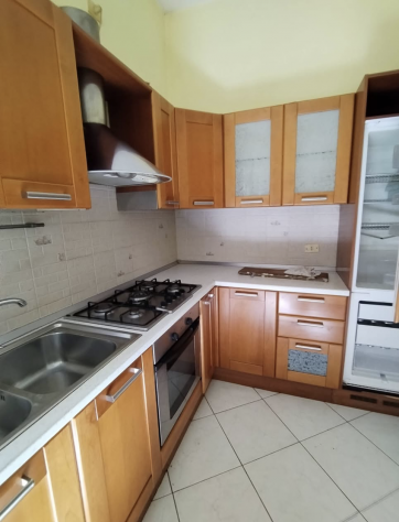 TRILOCALE LIBERO IN VIA CECCHI : 430 EURO MINIME SPESE - Foto 3