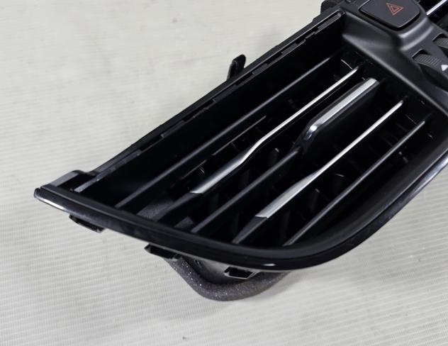 BOCCHETTA ARIA CENTRALE FORD Focus Berlina 7° Serie JX7B-19K617-AP (18) - Foto 13