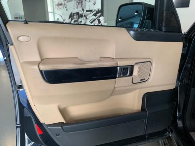 LAND ROVER Range Rover 4.4 TDV8 HSE rif. 24085950 - Foto 7