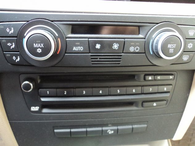 BMW Serie 3 (E91) 330xd Touring Msport - Foto 9