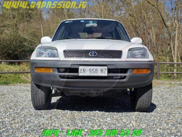 TOYOTA RAV 4 MY23 RAV4 2.0i 16V cat 3 porte rif. 23873876 - Foto 3