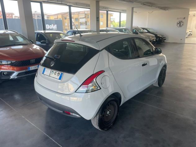 Lancia Ypsilon 1.2 69cv GPL Ecochic Elefantino - Foto 4