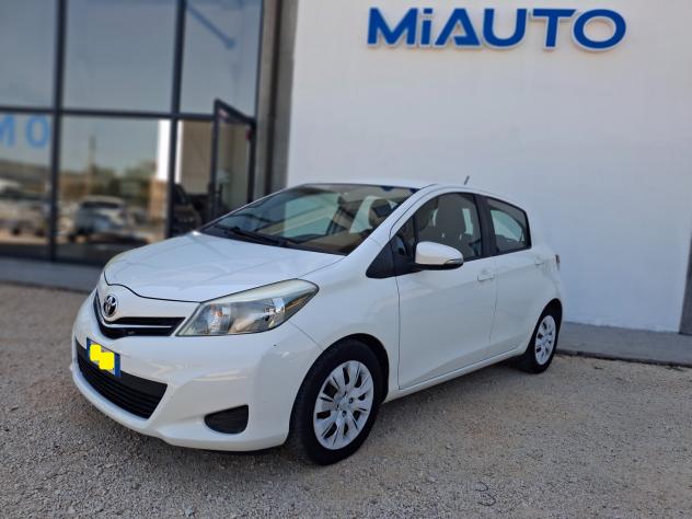 Toyota Yaris 1.0 GPL - Foto 9