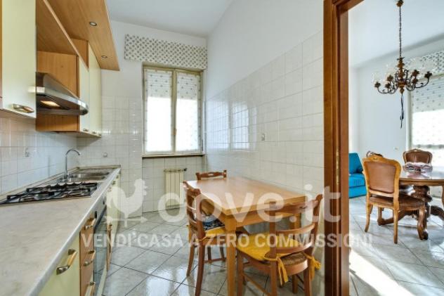 Villa di 449 m² con più di 5 locali e box auto in vendita a Meda - Foto 12
