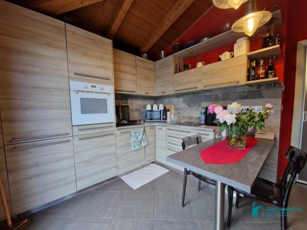 Soldano VENDESI VILLA CON GIARDINO CONDOMINIALE - Foto 6
