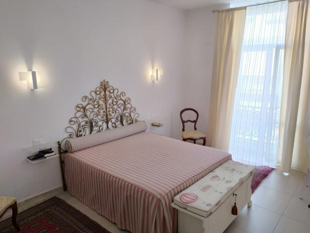 APPARTAMENTO di 5 vani e di 105 mq (VIAREGGIO) rif. VG191 - Foto 9