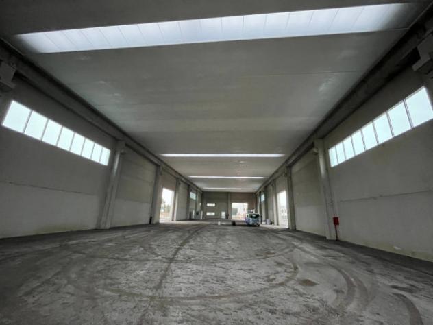 Immobile di 1650 m² con 1 locale in vendita a Borgosatollo - Foto 2