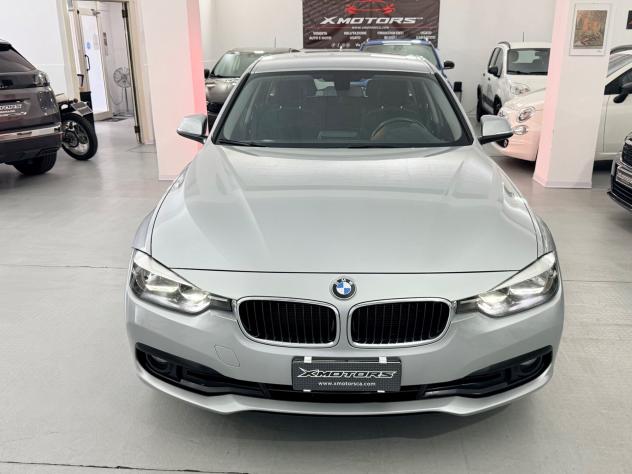 BMW 320d Touring - Foto 9