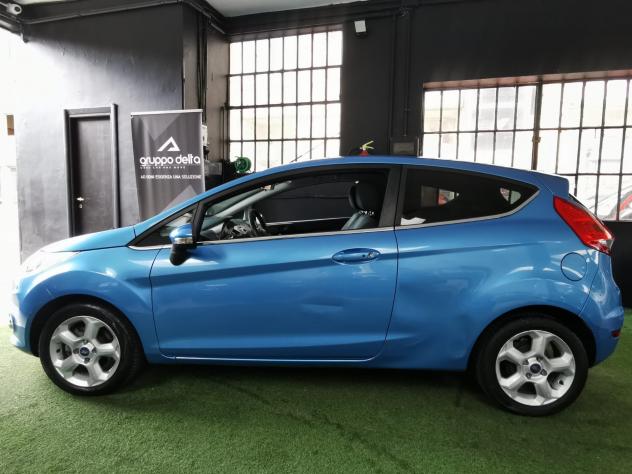 Ford Fiesta 1.4 TDCi Titanium GARANZIA 12 MESI - Foto 2