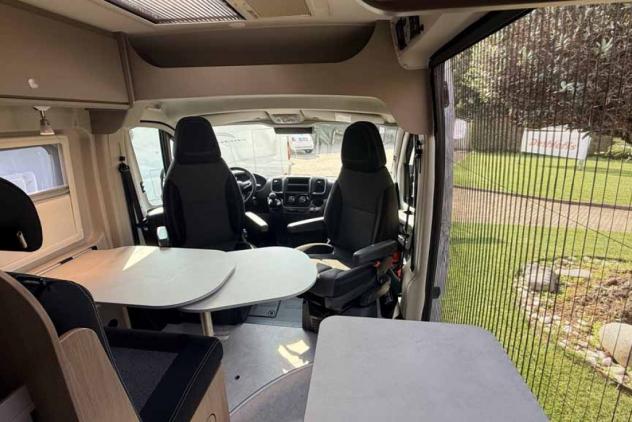 Carado CV600 - Il van 3 posti letto sotto i 6m! - Foto 6