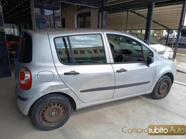 RENAULT Modus 1.2 16V Confort Dynamique rif. 24021519 - Foto 7