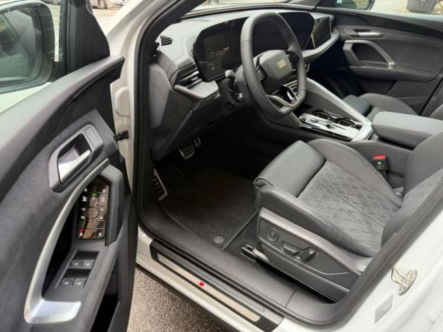 AUDI Q5 TDI 204Cv mHEV+ S tronic quattro S line edition rif. 24114406 - Foto 3