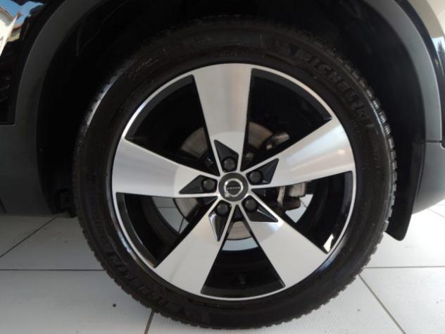 VOLVO XC40 T3 Geartronic Momentum Pro rif. 24018596 - Foto 3