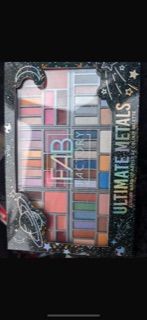 Trousse trucchi